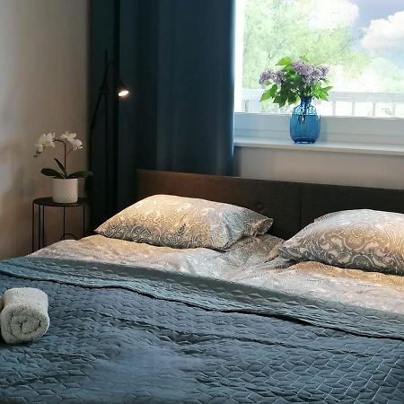 Apartament Gromadzyn 39 Устрики-Долішні Екстер'єр фото